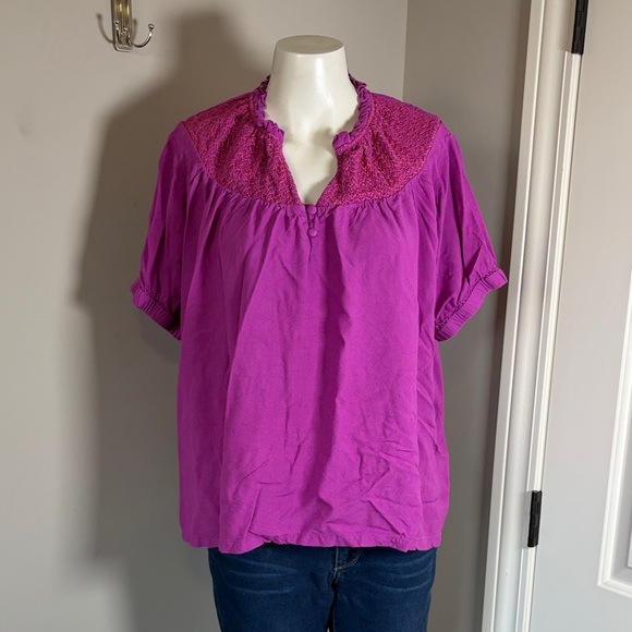 Alice Walk Smocked front yoke embroidered Top Vneck two button closure peasant M - Picture 2 of 11